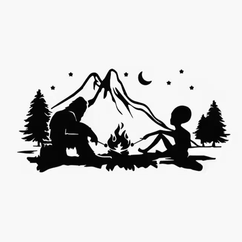 Outdoor Adventure Rv - Uzaylı ve Bigfoot Kamp Ateşi Vinil